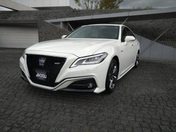 トヨタ クラウン　セダン　ハイブリッド ＲＳアドバンス　メーカーナビ・白黒革エア