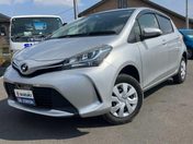 トヨタ ヴィッツ　４ＷＤ Ｆ　ナビ　ＥＴＣ