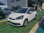 ホンダ フィット　ｅ：ＨＥＶ　４ＷＤ ベーシック