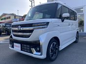 スズキ スペーシア　カスタム ハイブリッドＸＳ　ターボ