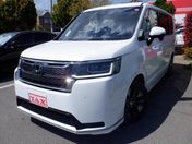 ホンダ ステップワゴン スパーダ　Ｗエアコン　フルフラット　リア