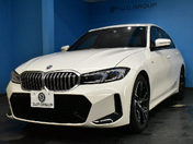 ＢＭＷ ３シリーズ　セダン ３２０ｉ　Ｍスポーツ