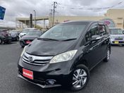 ホンダ フリード　４ＷＤ Ｇ　ジャストセレクション