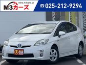 トヨタ プリウス Ｓ