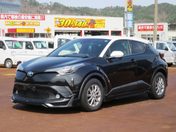 トヨタ Ｃ－ＨＲ Ｇ　ハイブリッド　ナビ　衝突安全　ＥＴＣ