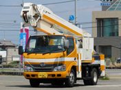 日野自動車 デュトロ １５．７ｍ　高所作業車
