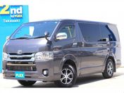 トヨタ ハイエースバン　４ＷＤ ５Ｄ２．８ＤＴスーパーＧＬダークプライム