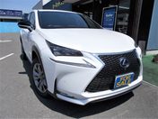 レクサス ＮＸ３００ｈ　ＡＷＤ Ｆスポーツ