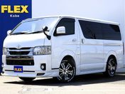 トヨタ ハイエースバン　２ＷＤ ５Ｄ２．８ＤＴスーパーＧＬダークプライム