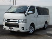 トヨタ ハイエースバン　２ＷＤ スーパーＧＬ　ロング