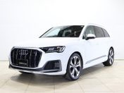 アウディ Ｑ７ ５５　ＴＦＳＩ　クワトロ　Ｓライン