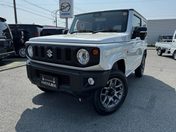 スズキ ジムニー　４ＷＤ ６６０　ＸＣ　４ＷＤ　本革巻きステアリン