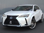 レクサス ＵＸ２５０ｈ　ＡＷＤ ベースグレード