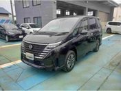 日産 セレナ　４ＷＤ ハイウェイスター　Ｖ