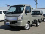 スズキ キャリイトラック　４ＷＤ ＫＣエアコン・パワステ　７型　５ＭＴ　パ