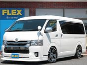トヨタ ハイエースバン　２ＷＤ ５Ｄ２．８ＤＴスーパーＧＬダークプライム