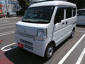 日産 ＮＶ１００クリッパー ６６０　ＤＸ　５ドア　５ＤＭＴ　２ＷＤ　