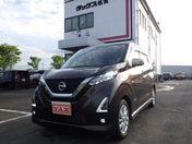 日産 デイズ ６６０　ハイウェイスターＸ　フルセグナビ
