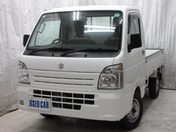 スズキ キャリイトラック　４ＷＤ ＫＣエアコン・パワステ　３方開　４ＷＤ