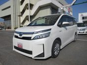 トヨタ ヴォクシー　ハイブリッド Ｘ