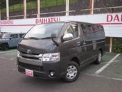 トヨタ ハイエースバン　４ＷＤ ２．８　スーパーＧＬ　ロング　ディーゼル