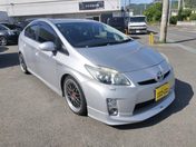 トヨタ プリウス Ｓ　ツーリングセレクション