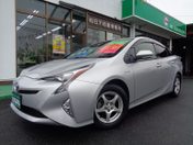 トヨタ プリウス　４ＷＤ Ｓ
