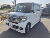 ホンダ Ｎ　ＢＯＸ　カスタム Ｇ　ＳＳパッケージ