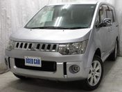 三菱 デリカ　Ｄ：５　４ＷＤ Ｇ　パワーパッケージ　４ＷＤ