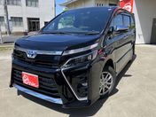 トヨタ ヴォクシー　ハイブリッド ＺＳ　煌２