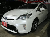 トヨタ プリウス １８００　Ｇ　５ドア　ＦＣＶＴ　２ＷＤ　