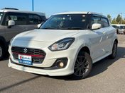 スズキ スイフト　４ＷＤ ＨＹＢＲＩＤ　ＲＳ　３型