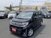 スバル ステラ　カスタム　４ＷＤ Ｒ　スマートアシスト