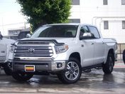 輸入　トヨタ タンドラ　４ＷＤ クルーマックス　Ｖ８