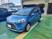 トヨタ シエンタ　４ＷＤ Ｘ