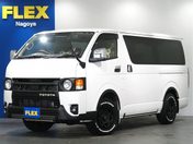 トヨタ ハイエースバン　４ＷＤ ５ドアバン２．８ＤＴ　スーパーＧＬロング