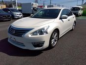 日産 ティアナ ＸＶ　ナビＡＶＭパッケージ