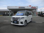 スズキ ソリオ　４ＷＤ ＨＹＢＲＩＤ　ＭＺ　３型　４ＷＤ　スズキ