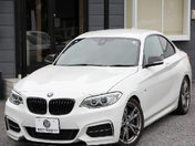 ＢＭＷ ２シリーズ　クーペ Ｍ２４０ｉ