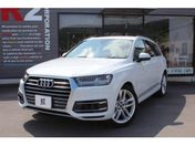 アウディ Ｑ７ ２．０ＴＦＳＩクワトロエアサス７人乗１オ