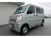 スズキ エブリイバン　４ＷＤ ＰＡリミテッド　６型　４ＷＤ・ＣＶＴ　前