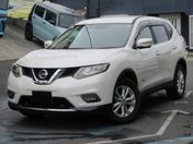 日産 エクストレイル　ハイブリッド　４ＷＤ ２０Ｘエマージェンシーブレーキパッケージ