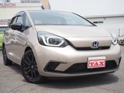 ホンダ フィット ｅ：ＨＥＶホーム　２０周年特別仕様車　メ