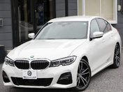 ＢＭＷ ３シリーズ　セダン ３２０ｉ　Ｍスポーツ