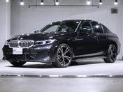 ＢＭＷ ３シリーズ　セダン ３１８ｉ　Ｍスポーツ