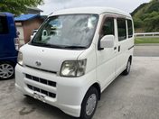 ダイハツ ハイゼットカーゴ　４ＷＤ クルーズ