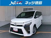 トヨタ ヴォクシー　ハイブリッド ＺＳ　キラメキ２