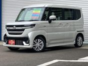 スズキ スペーシア　カスタム カスタムＨＹＢＲＩＤ　ＧＳ　全方位カメラ