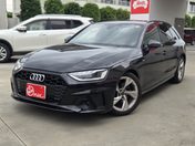 アウディ Ａ４　アバント ３５　ＴＦＳＩ　Ｓライン