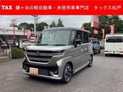 スズキ スペーシア　カスタム ハイブリッドＸＳ　届出済み未使用車　メー